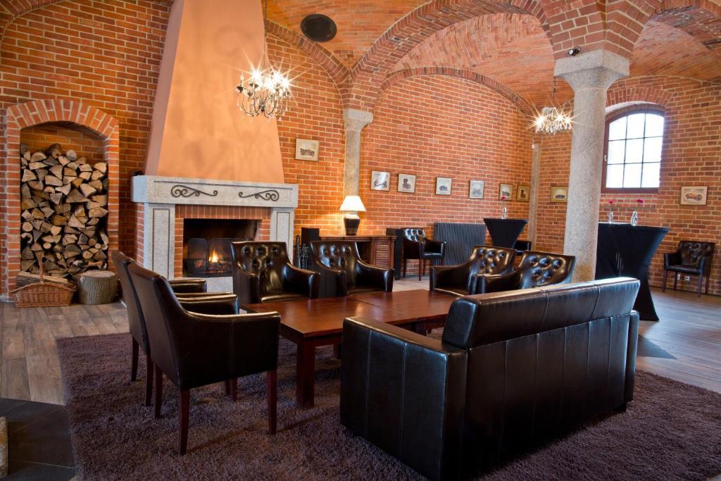 Hotel Zamek Topacz 4*