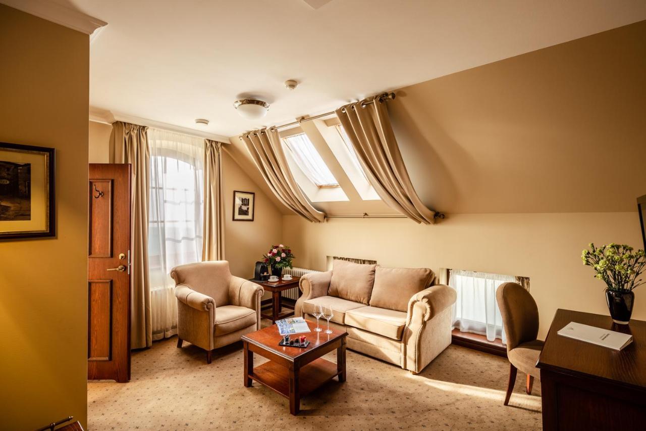 Hotel Zamek Topacz