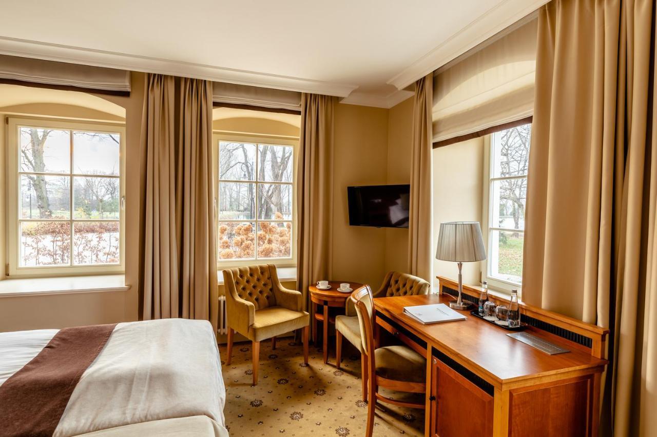 Hotel Zamek Topacz